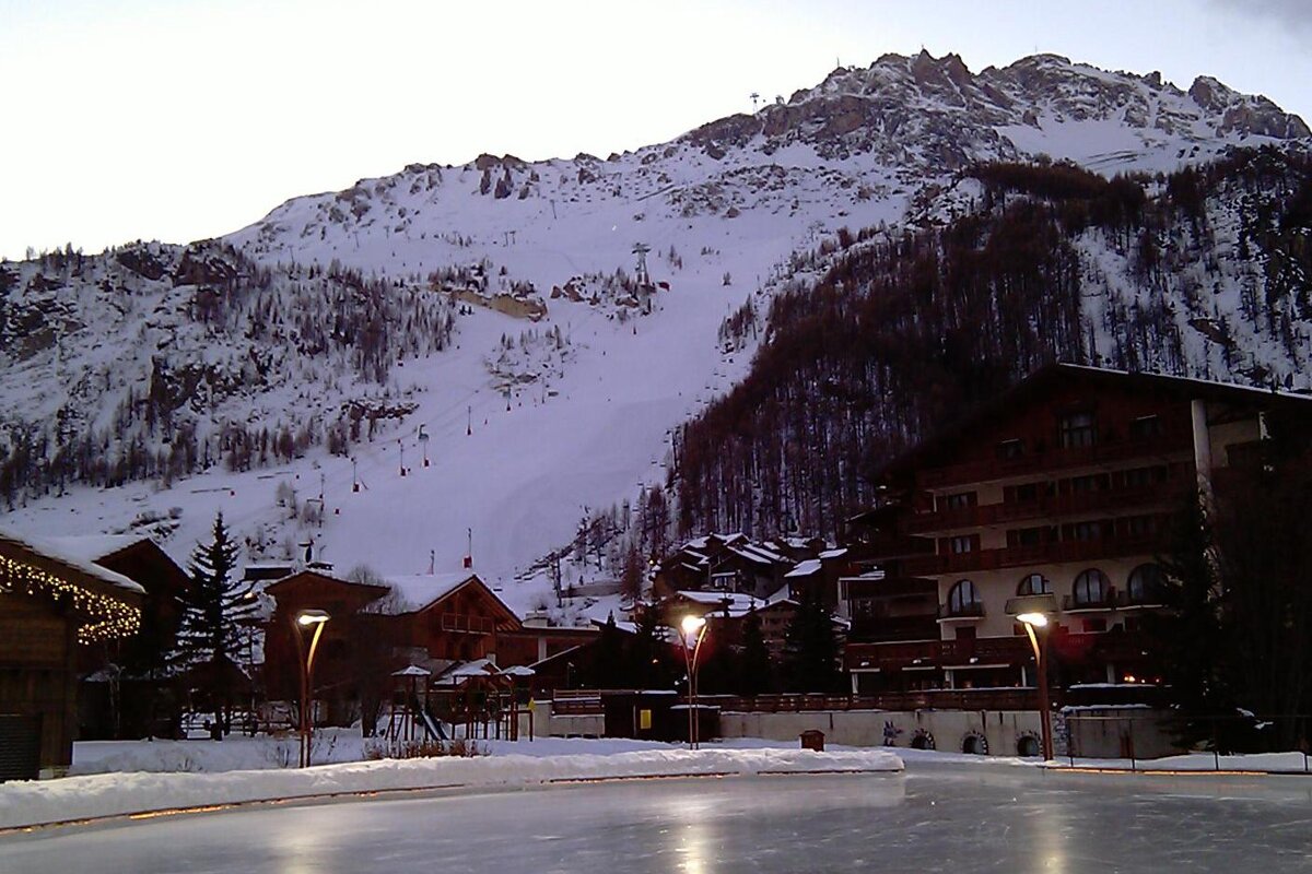 image of the Face from the ice rink at dusk