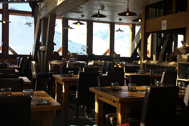 La Grange Restaurant & Pizzeria, Val Thorens interior