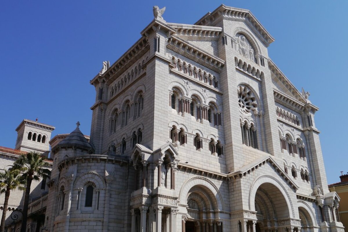 The front of the Saint Nicholas, Cathedral of Monaco