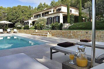 Riviera Consulting Estate Agents, villa