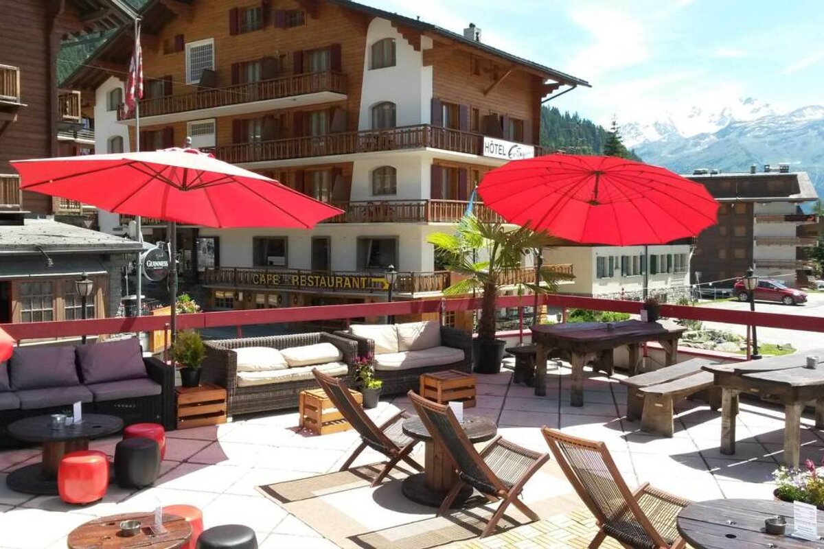 The Loft Bar, Verbier terrace