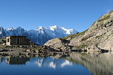 Classic Tour du Mont Blanc Trekking Holiday, from Chamonix