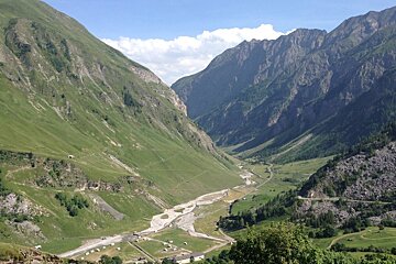 Classic Tour du Mont Blanc Trekking Holiday, from Chamonix