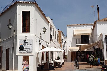 the small side streets in sant josep ibiza