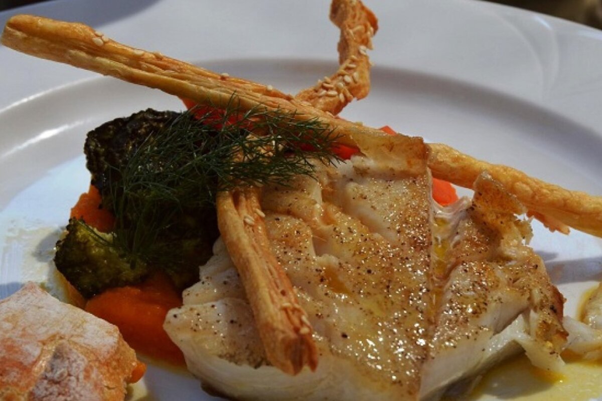 Le Moulin a Huile Restaurant, Vaison la Romaine style of cuisine
