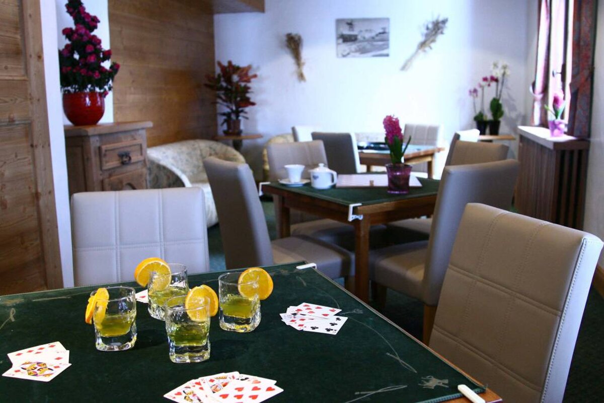 Les Flocons Bar, Courchevel Village drinks