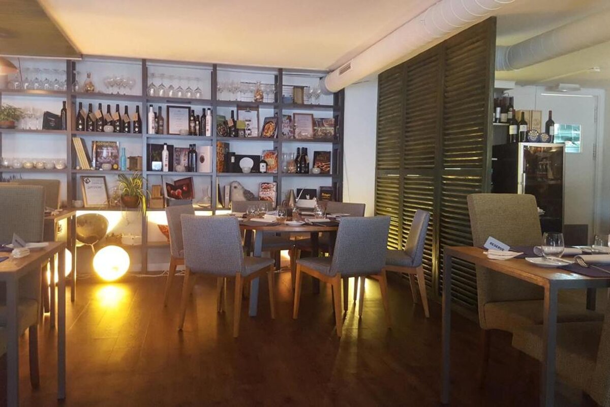 Adrian Quetglas Restaurant, Palma de Mallorca interior