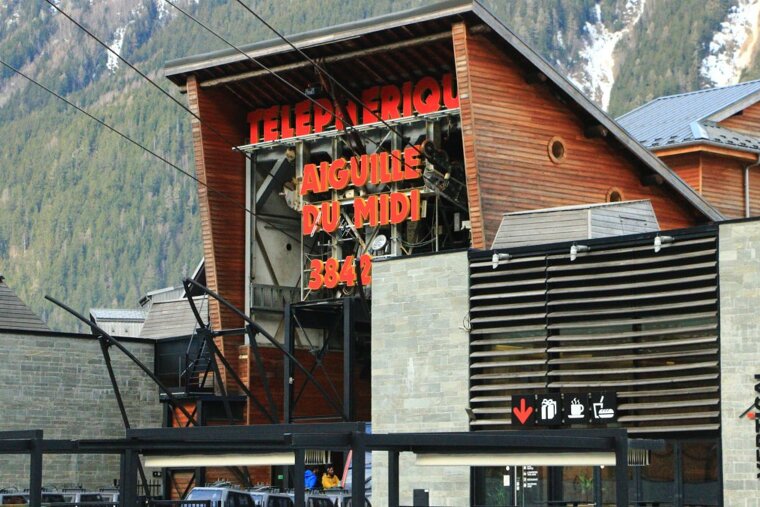 the base of the aiguille du midi cable car