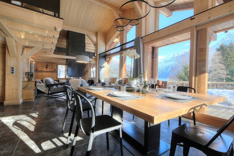 Castor Chalet, Chamonix - Les Houches dining area