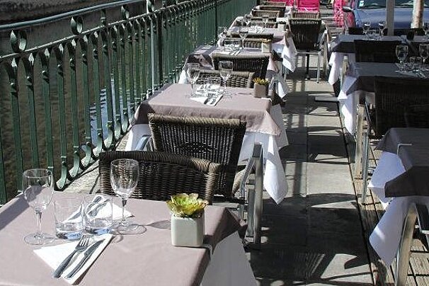 La Balade des Saveurs, Isle sur la Sorgue restaurant terrasse