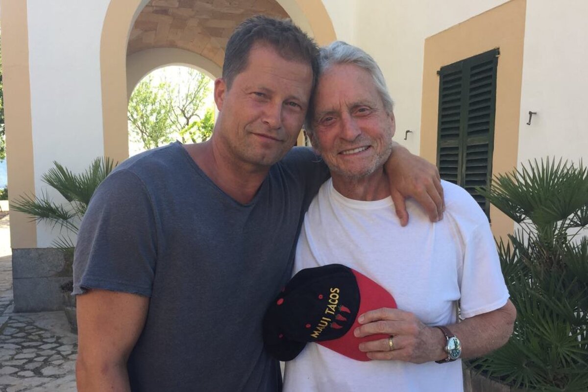 a personal photo of Til Schweiger & Michael Douglas in Mallorca