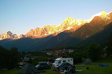 Campsite in Chamonix for tents and motorhomes