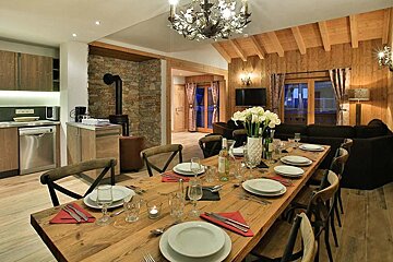Hellebore Chalet, Plagne Soleil / Village dining room
