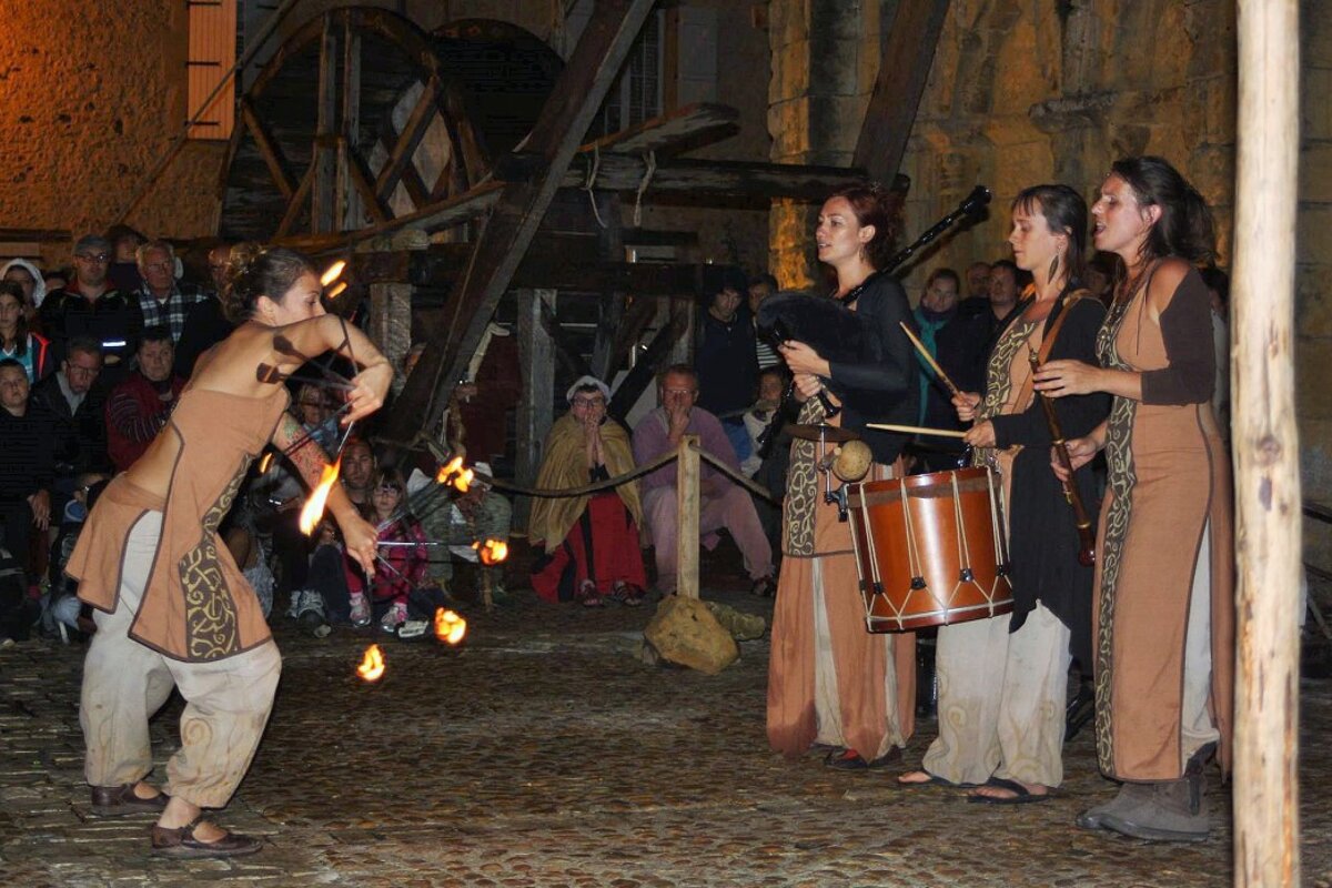 La Fete Medievale de Cadouin, Cadouin