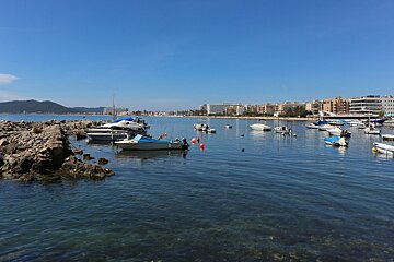 playa d'en bossa south east ibiza
