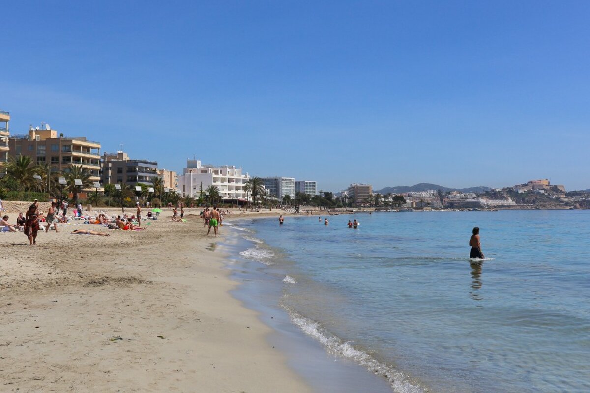 playa d'en bossa south east ibiza