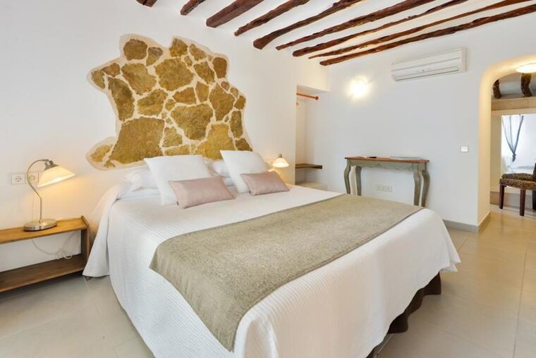 Ca Sa Vilda Marge Hotel Agroturisme, Sant Joan double bedroom