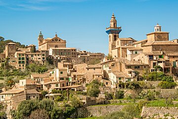 Close up of the town of Valldemossa