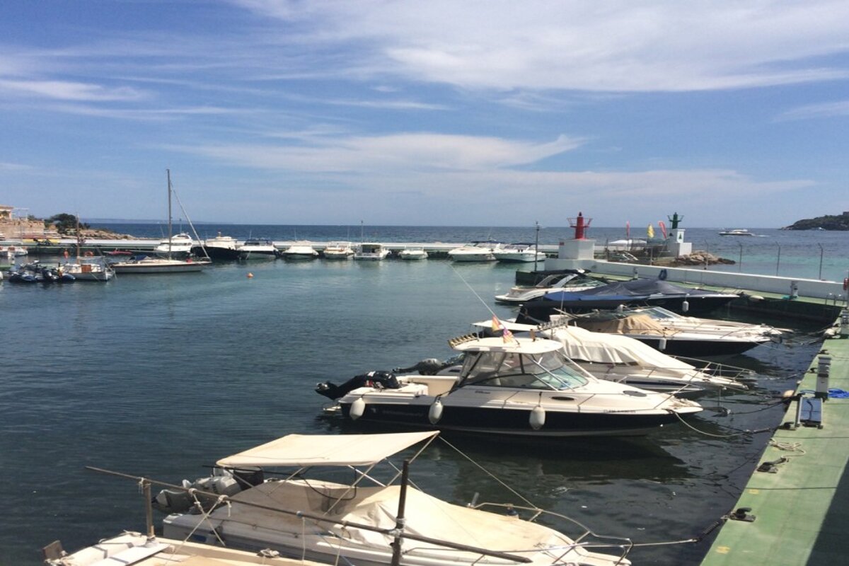 Club Nautico Palmanova Marina