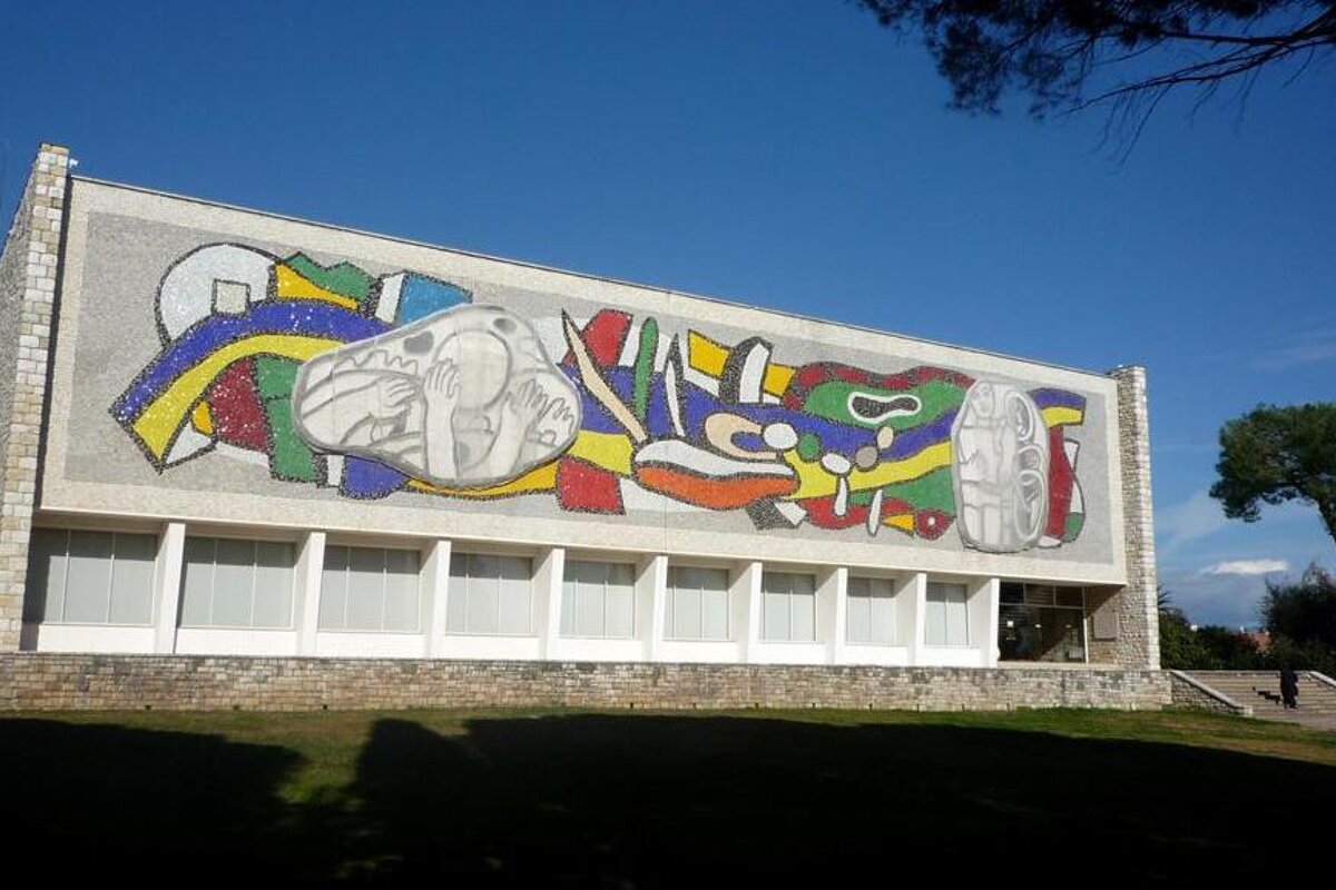 Musee Nationale de Fernand Leger, near Biot