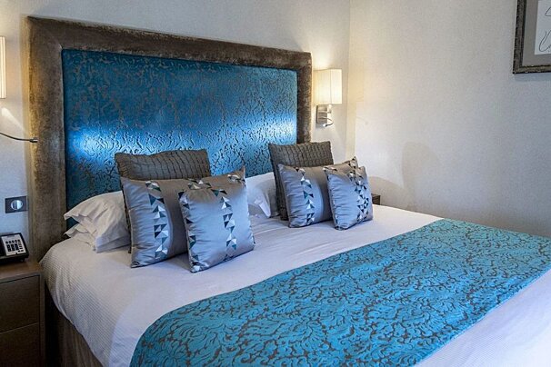 La Perouse Hotel, Nice double bedroom