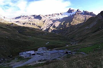 Tour du Mont Blanc Refuge des Mottets