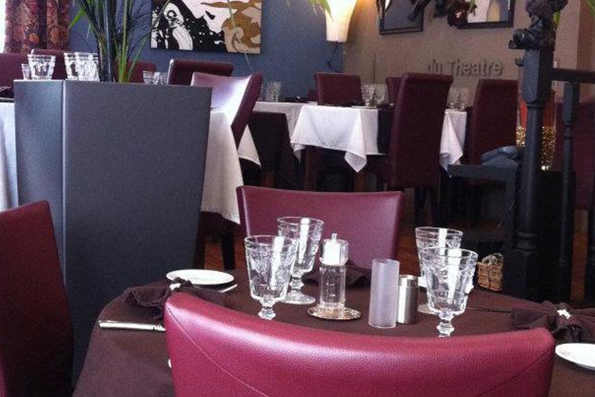 Le Brigadier du Theatre, Avignon interior