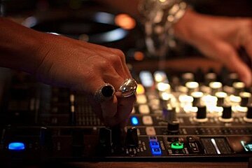 Laylah Restaurant, Ibiza Town interior