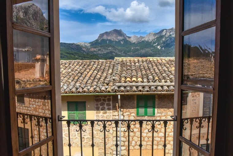 1902 Townhouse Hotel Review, Soller view