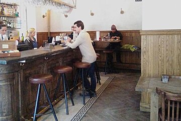 Chambre Neuf Restaurant Review interior