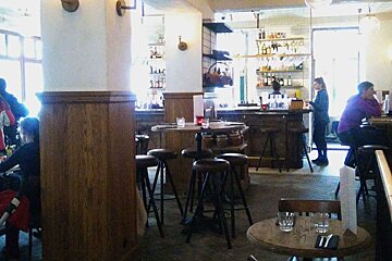 Chambre Neuf Restaurant Review interior