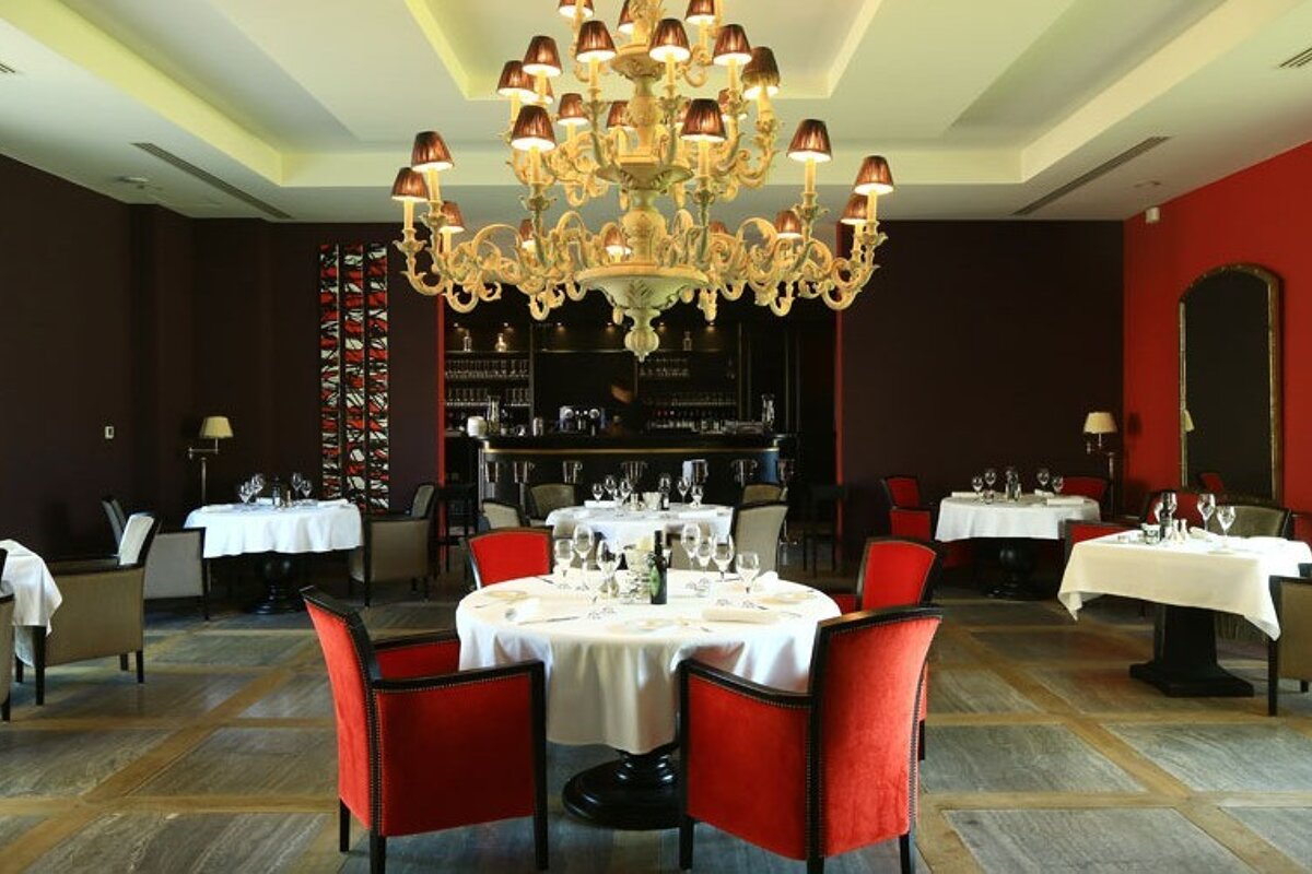 Domaine de Manville, Les Baux hotel restaurant