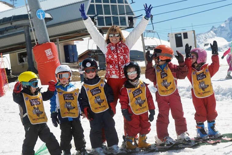 Why you should learn to ski in or snowboard Les 2 Alpes in 2019