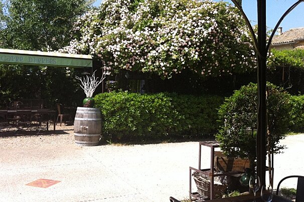 Le Carre d'Herbes, Isle sur la Sorgue garden