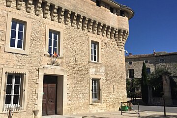 a stone building with crenellations