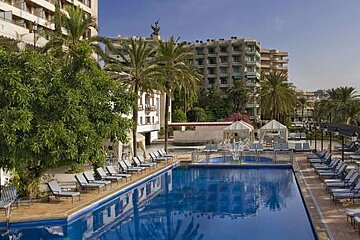 Gran Meliá Victoria Luxury Hotel, Palma de Mallorca swimming pool