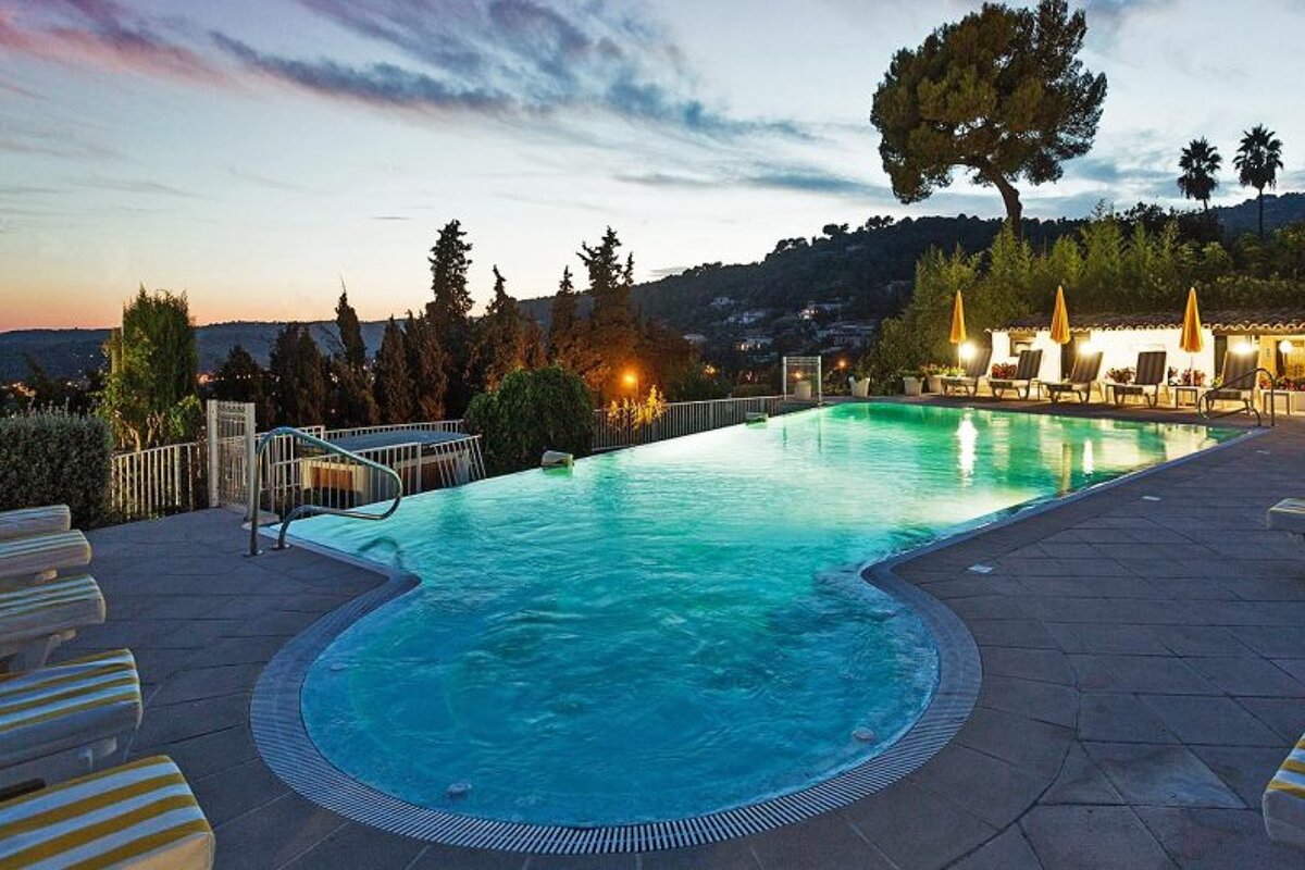 Le Hameau outdoor swimming pool