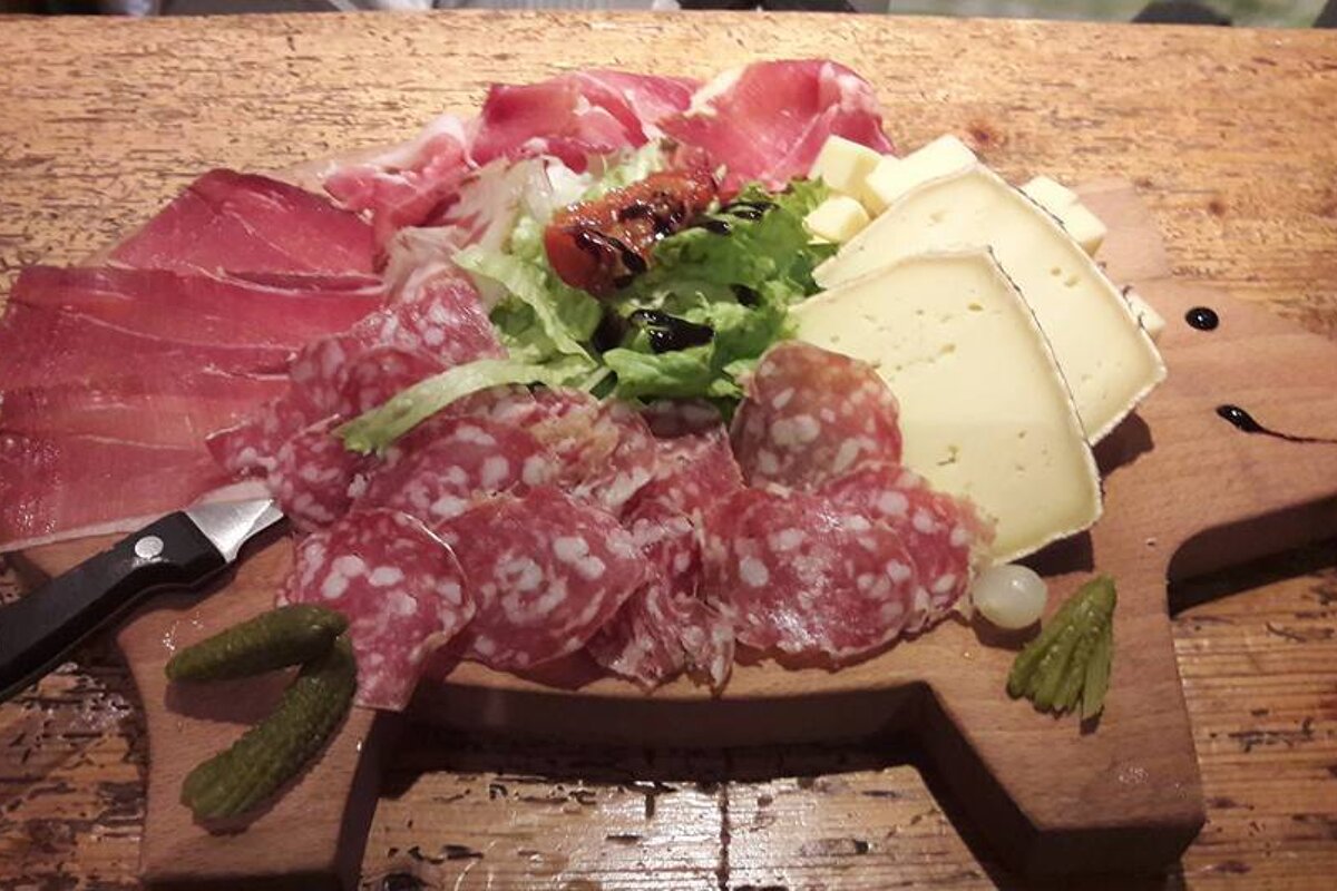 Le Schuss Bar & Restaurant, Courchevel Moriond food