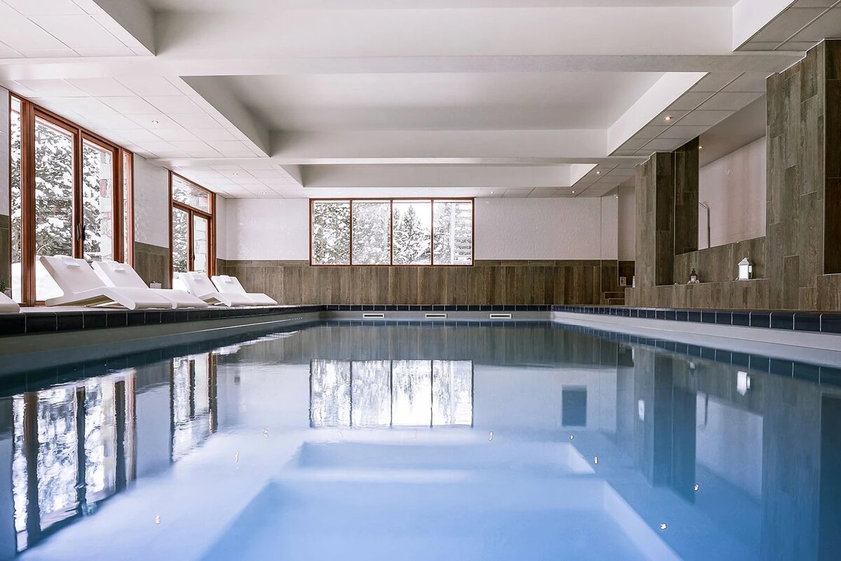 The swimming pool at the spa