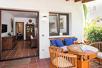 Residencia Casa Munich Hotel, Playa d'en Bossa terrace