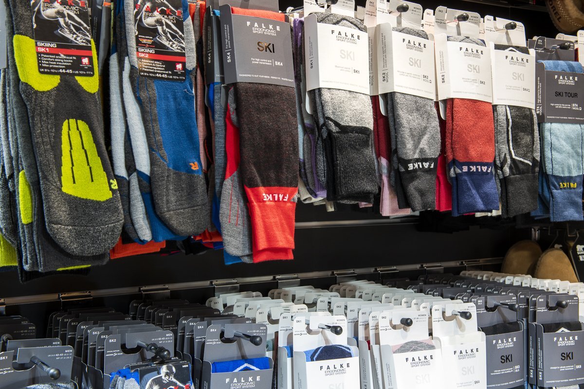 Xtreme Sports Ski Hire, Verbier - Centre shop interior