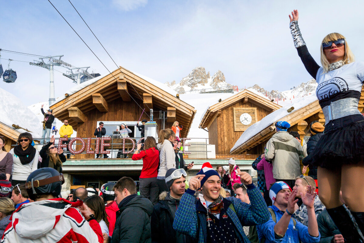 LA FOLIE DOUCE