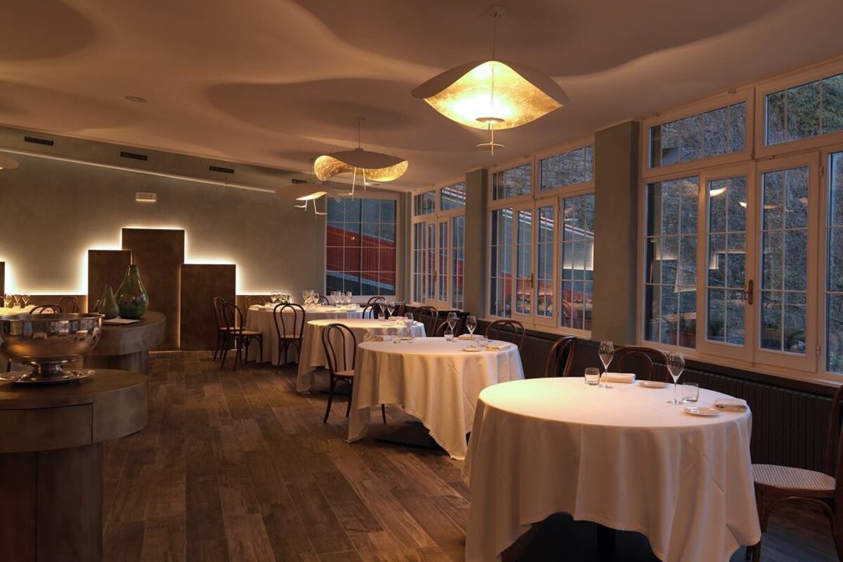 Casual Restaurant, Bergamo interior