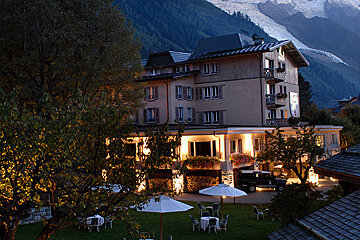 Get 1/2 Priced room Rates at this Central Hotel exterior