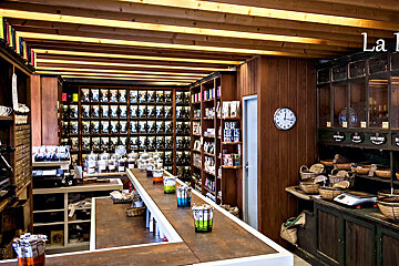 La Brulerie Cafe, Aix-en-Provence interior