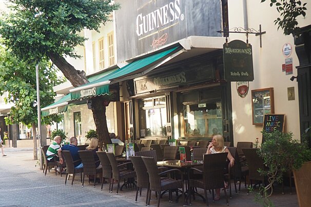 an irish bar in north mallorca