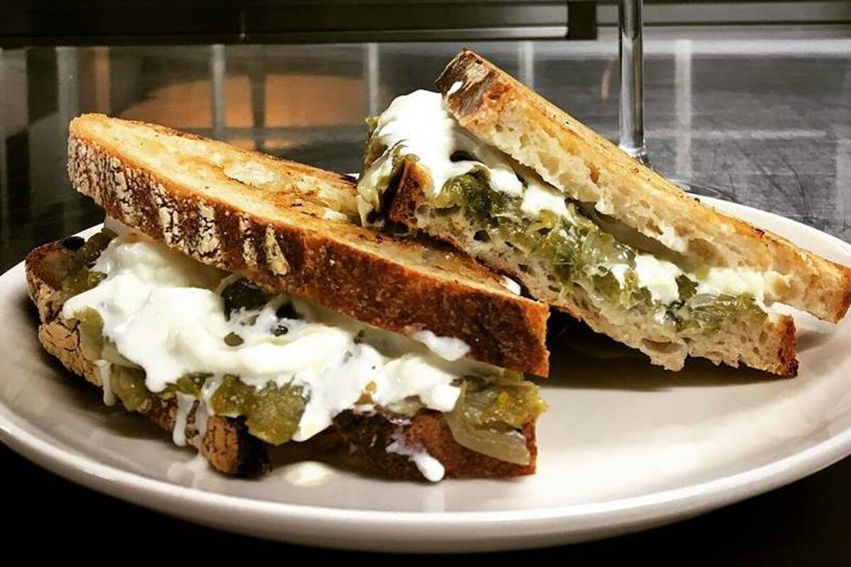 Pave Cafe, Northeast Milan food