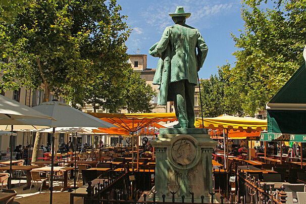 Place du Forum, Arles