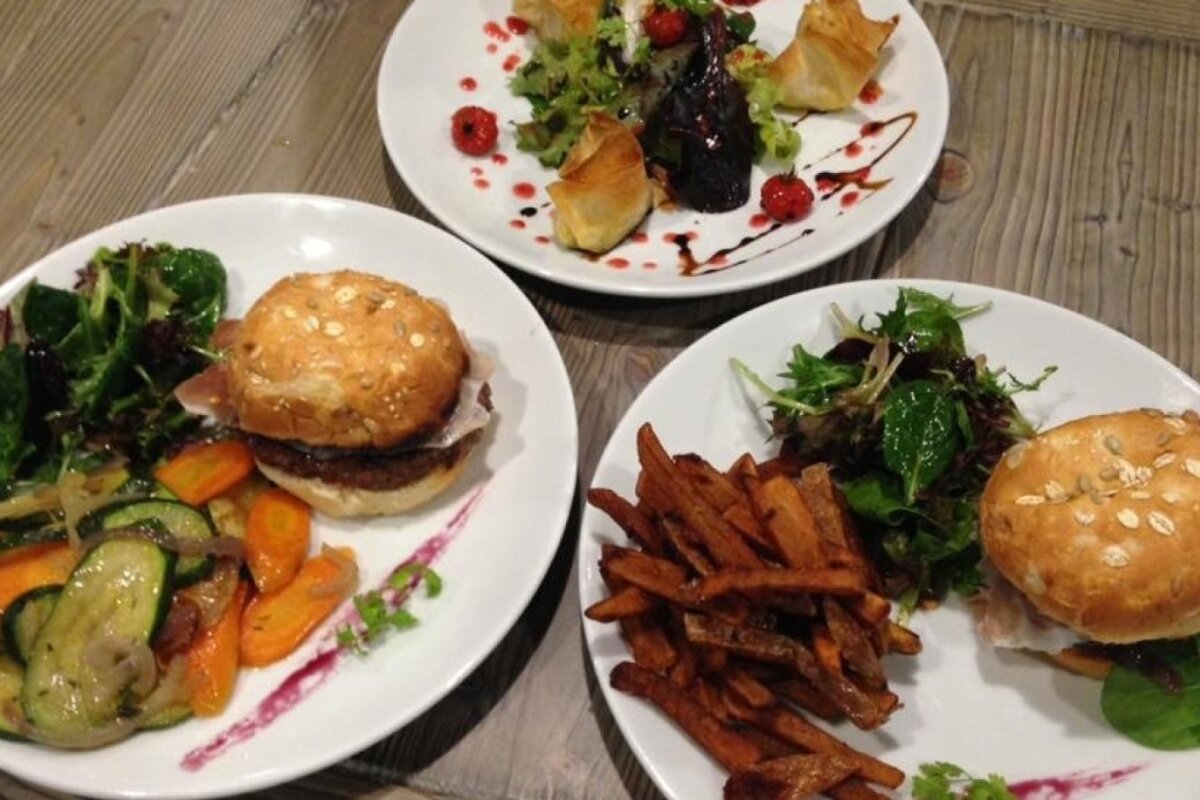 Le Clos Bernard Restaurant, Meribel Altiport style of cuisine