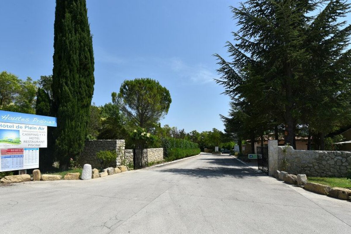 Les Hautes Prairies, Lourmarin area